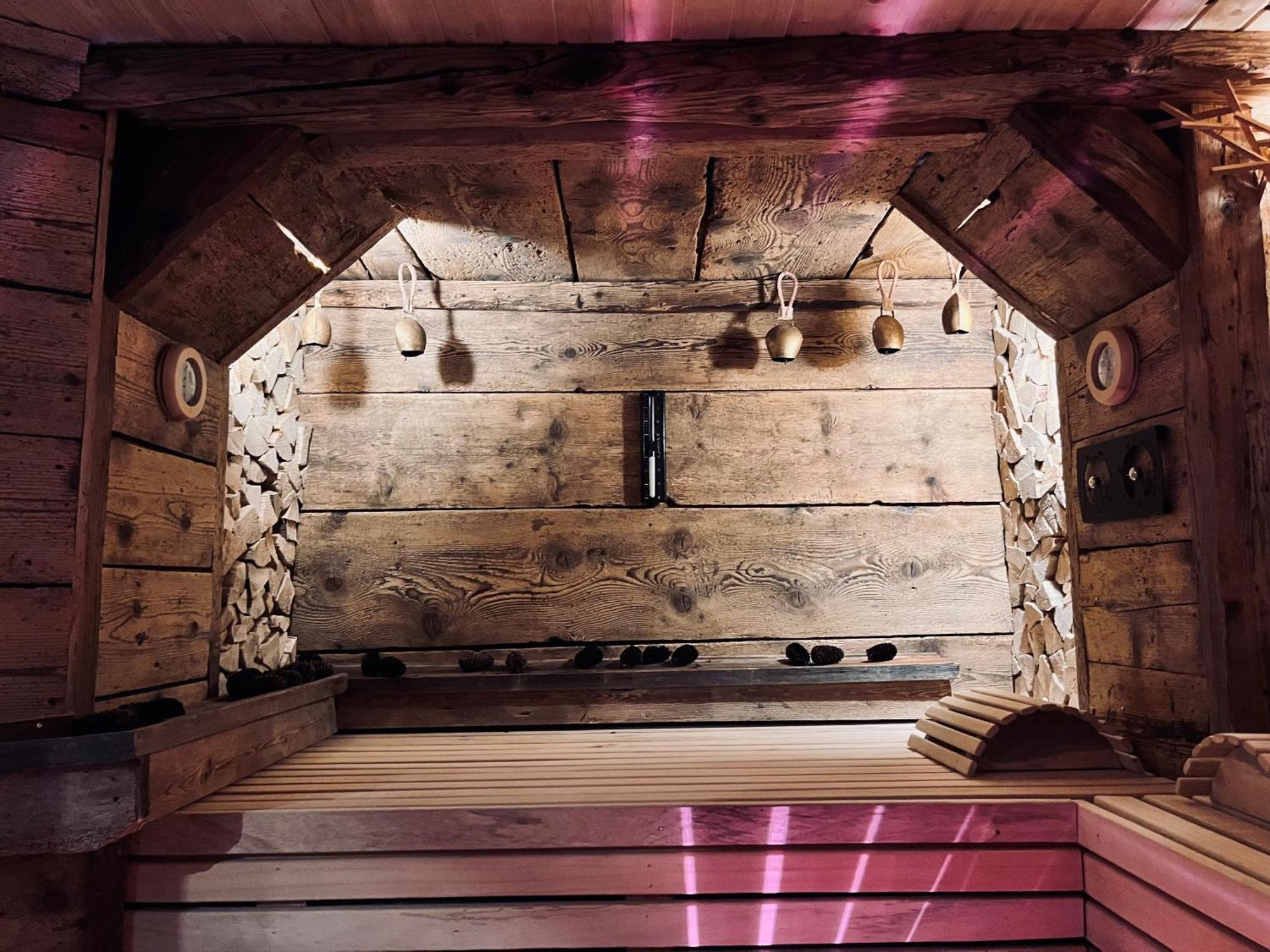 Hoehengasthaus Kolmenhof An Der Donauquelle Furtwangen Luaran gambar