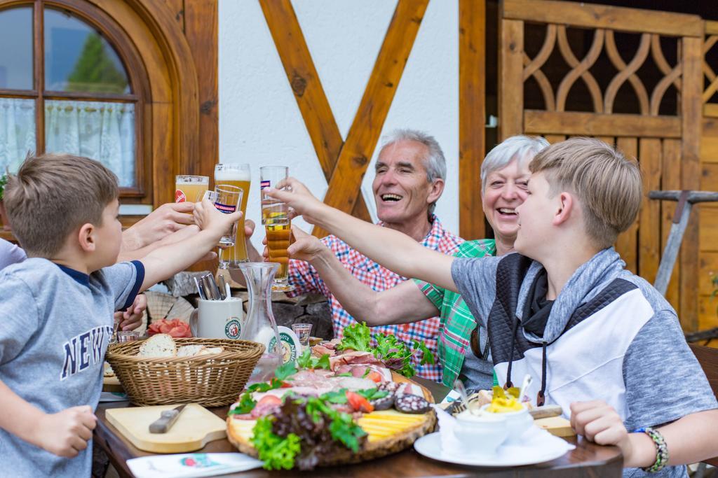 Hoehengasthaus Kolmenhof An Der Donauquelle Furtwangen Luaran gambar